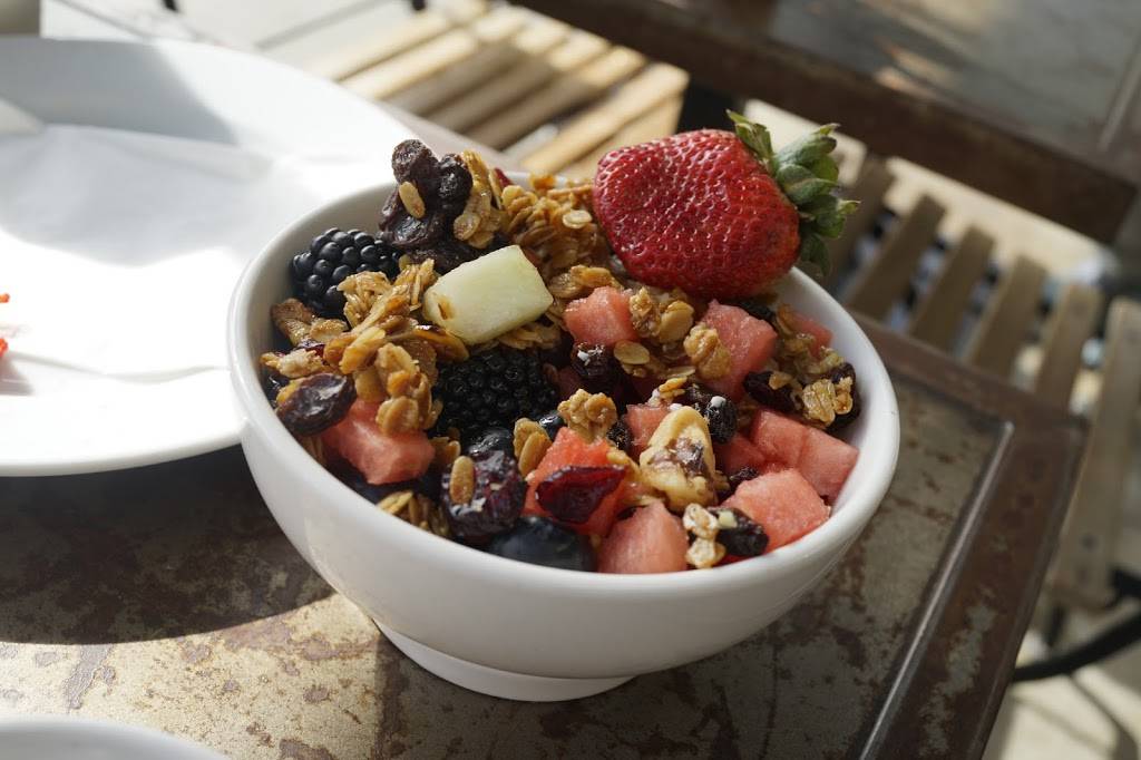 Larchmont Bungalow Cafe | restaurant | 2110 Sunset Blvd suite n, Los Angeles, CA 90026, USA | 2139085301 OR +1 213-908-5301