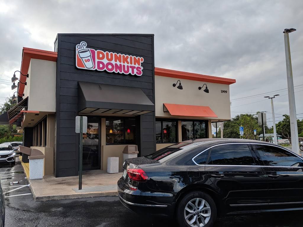 Dunkin | bakery | 1999 NW 2nd Ave, Boca Raton, FL 33432, USA | 5613938222 OR +1 561-393-8222