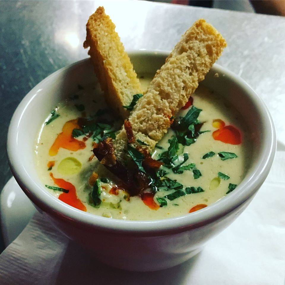 Fino Bistro Bar Pizzeria | restaurant | 8225 N Denver Ave, Portland, OR 97217, USA | 5032862100 OR +1 503-286-2100