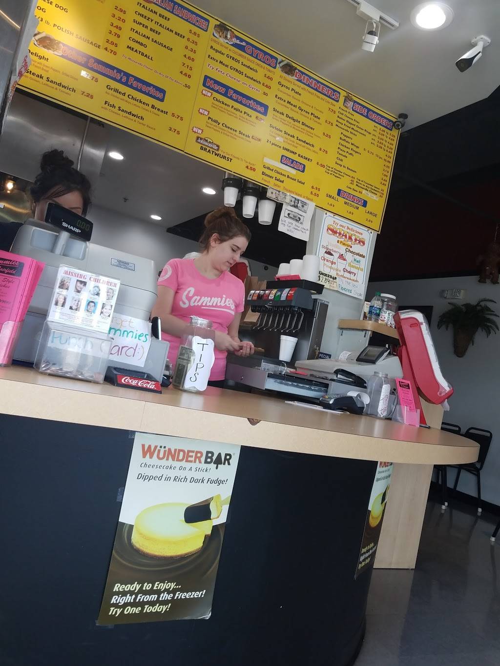 Sammies | restaurant | 728 N Fairfield Rd, Round Lake, IL 60073, USA | 8475463900 OR +1 847-546-3900