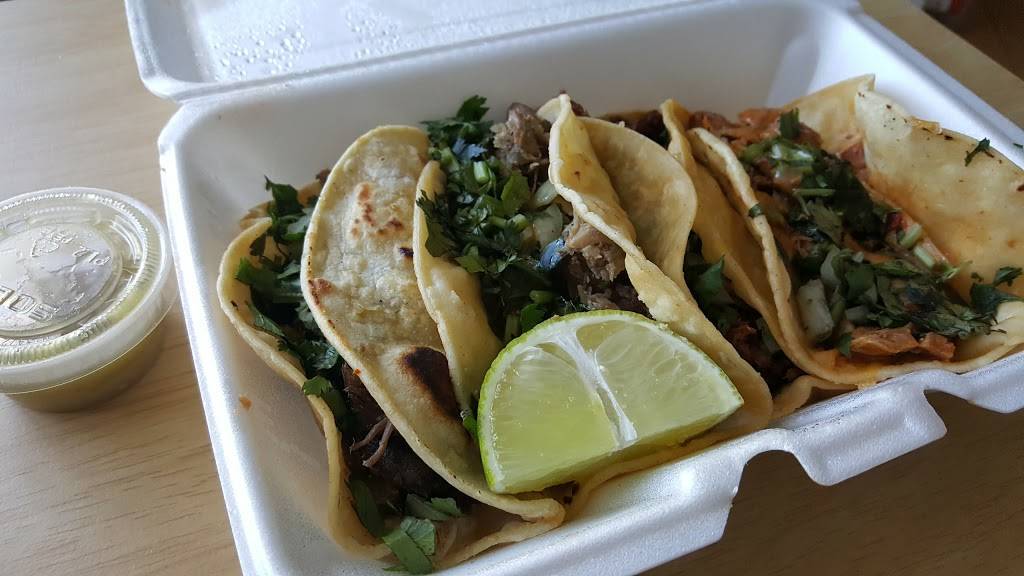 Carlos Mexican Food | restaurant | 71A Newark Pompton Turnpike, Little Falls, NJ 07424, USA | 9732722162 OR +1 973-272-2162