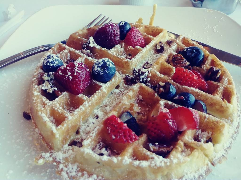 DiValletta Restaurant | restaurant | 1000 Club Rd, Greensboro, NC 27407, USA | 3368344877 OR +1 336-834-4877