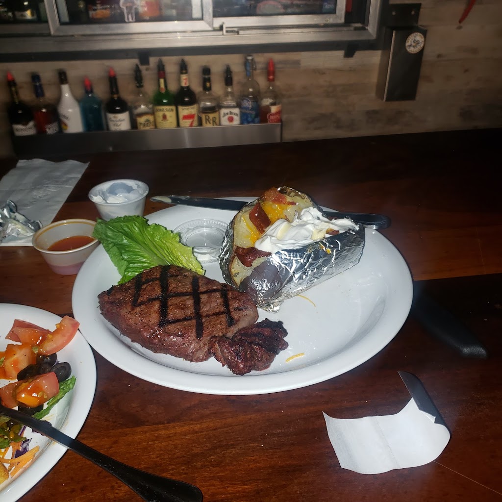 Lost Village Road House Saloon | restaurant | 2 S Railway Ave, Roberts, MT 59070, USA | 4064459140 OR +1 406-445-9140