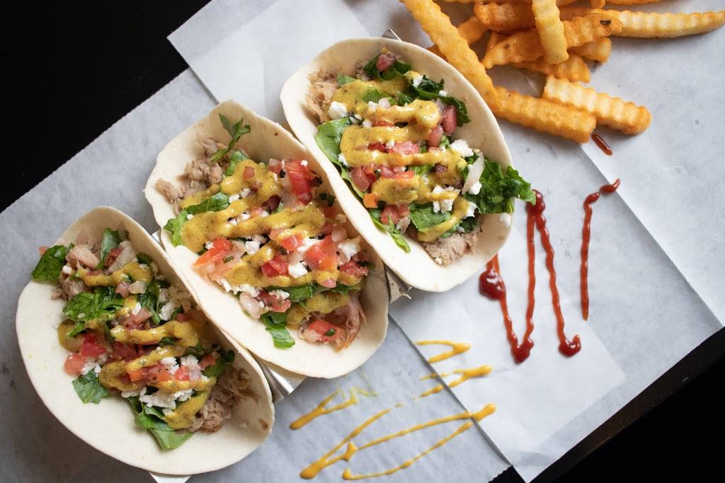 The Pig Shop | restaurant | 6637 Indian River Rd, Virginia Beach, VA 23464, USA | 7572332992 OR +1 757-233-2992