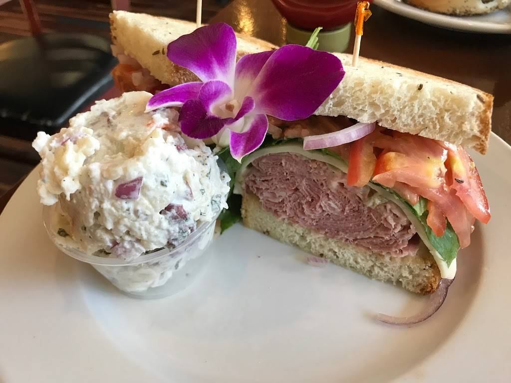 Bagel King | bakery | 1455 Semoran Blvd #113, Casselberry, FL 32707, USA | 4076576266 OR +1 407-657-6266