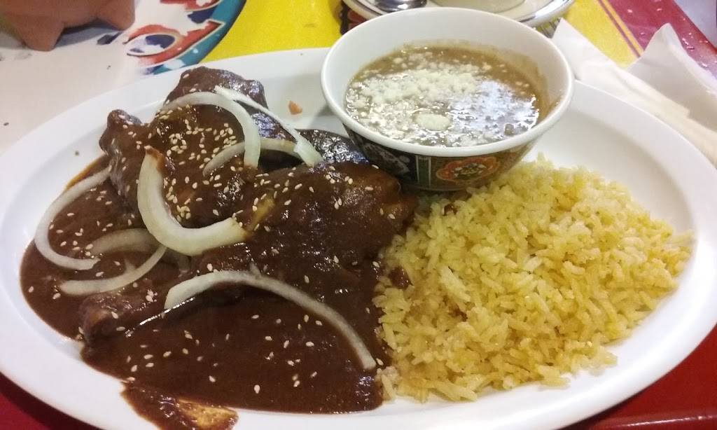 Taqueria La Gran Chiquita | restaurant | 3503 International Blvd, Oakland, CA 94601, USA | 5105336484 OR +1 510-533-6484