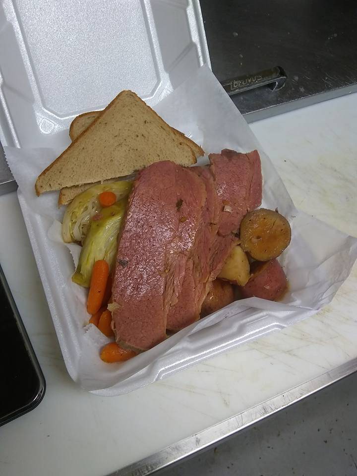 The Clubhouse Bar and Grill | restaurant | 9163 Wicker Ave, St John, IN 46373, USA | 2193655509 OR +1 219-365-5509