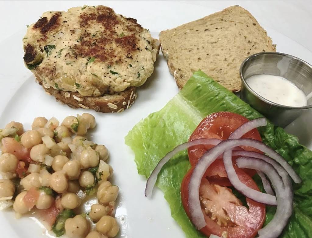 Windmill Cafe And Taphouse | restaurant | 11401 N 56th St #22, Temple Terrace, FL 33617, USA | 8139806900 OR +1 813-980-6900