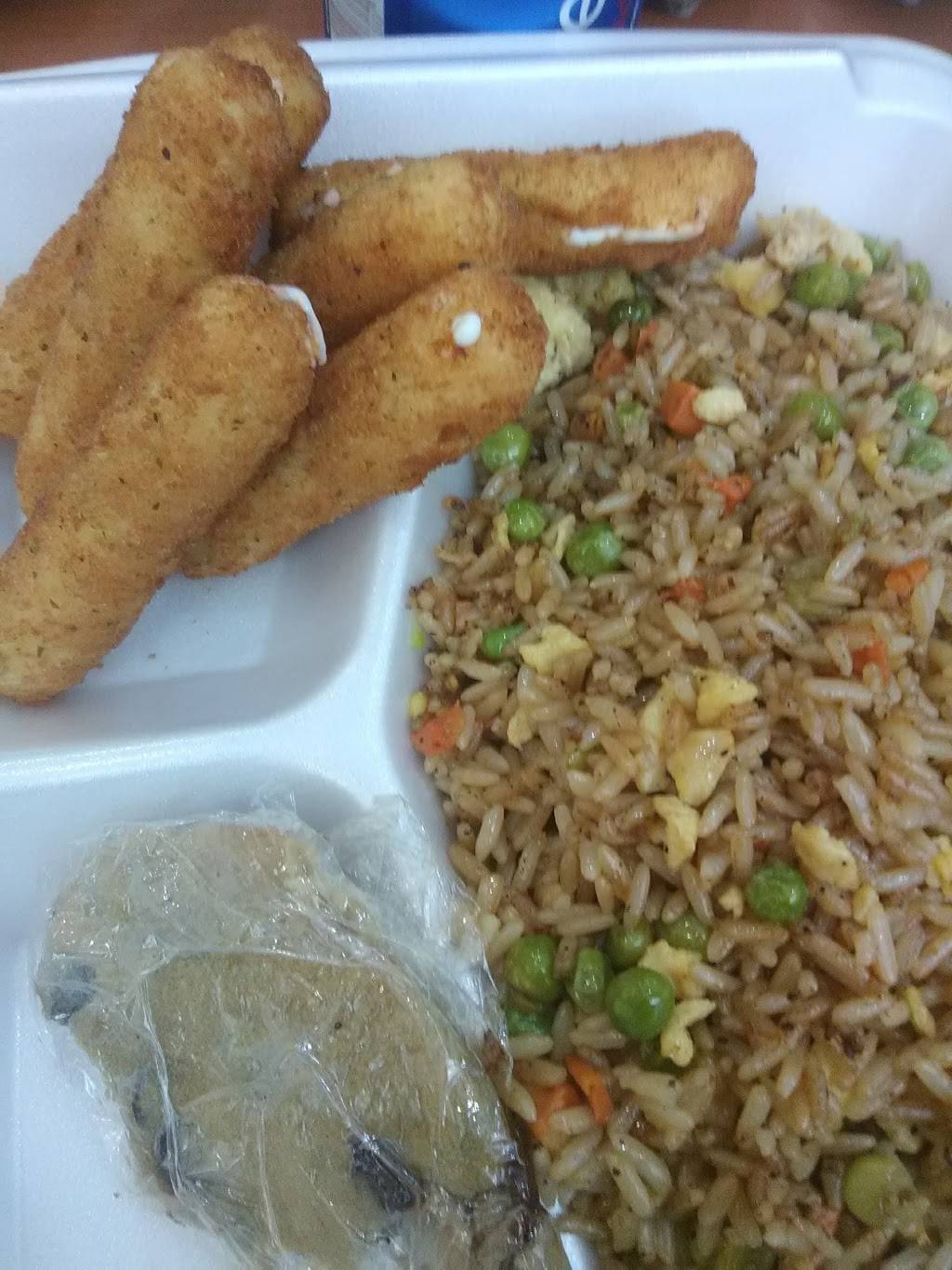 Lindas Steak Subs | restaurant | 5014 Ritchie Hwy, Brooklyn Park, MD 21225, USA | 4106360566 OR +1 410-636-0566