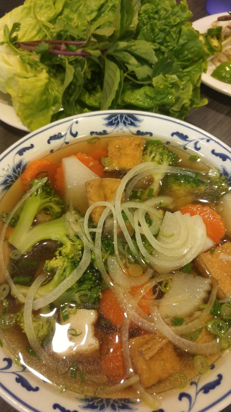 Pho Mac | restaurant | 8240 Preston Rd #180, Plano, TX 75024, USA | 4693628676 OR +1 469-362-8676