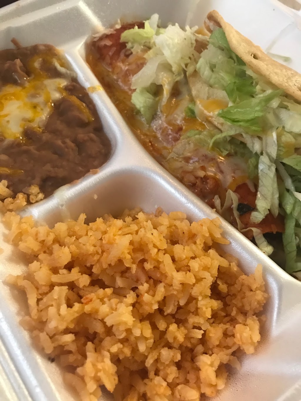 Munchys Mexican Restaurant. | restaurant | 829 Front St, Needles, CA 92363, USA | 7603261000 OR +1 760-326-1000