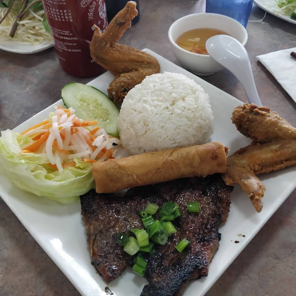 iPho | restaurant | 46825 Warm Springs Blvd, Fremont, CA 94539, USA | 5106838951 OR +1 510-683-8951