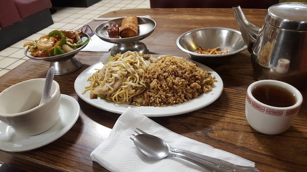 Wongs Kitchen | restaurant | 13209 Osborne St, Arleta, CA 91331, USA | 8188962828 OR +1 818-896-2828