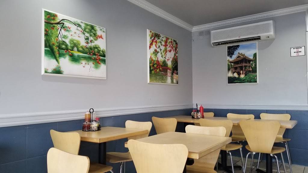 PHO YEN | restaurant | 2422 St Clair Ave W, Toronto, ON M6N 1L2, Canada | 4169016896 OR +1 416-901-6896