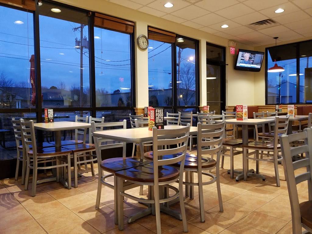 Taco Johns | restaurant | 903 N Court St, Marion, IL 62959, USA | 6189938901 OR +1 618-993-8901