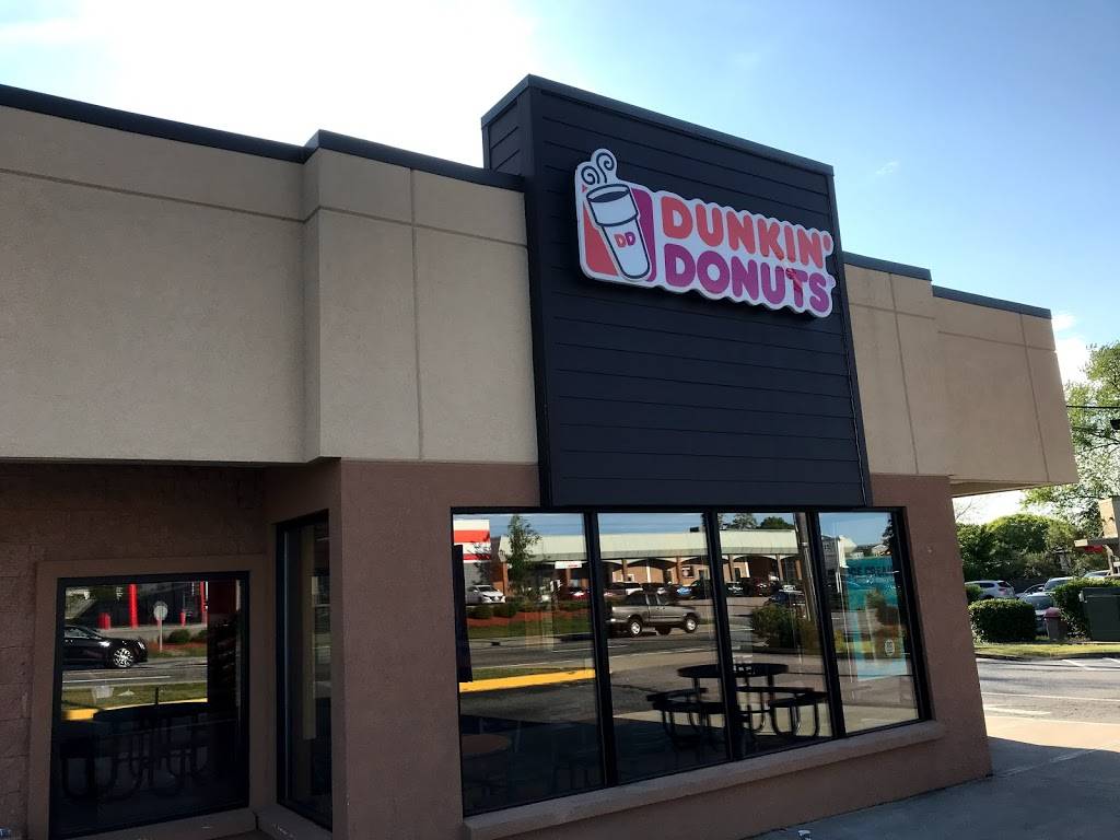 Dunkin | bakery | 139 Granite St, Westerly, RI 02891, USA | 4013482932 OR +1 401-348-2932
