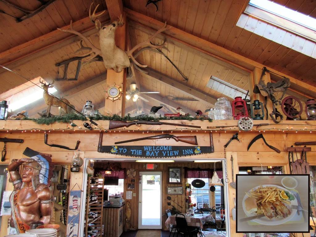 Epoufette Bayview Inn Inc | restaurant | W5961 US-2, Naubinway, MI 49762, USA | 9062920061 OR +1 906-292-0061