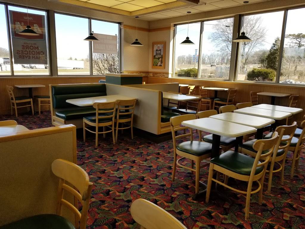 Wendys | restaurant | 6119 Ann Arbor Rd, Jackson, MI 49201, USA | 5177489520 OR +1 517-748-9520