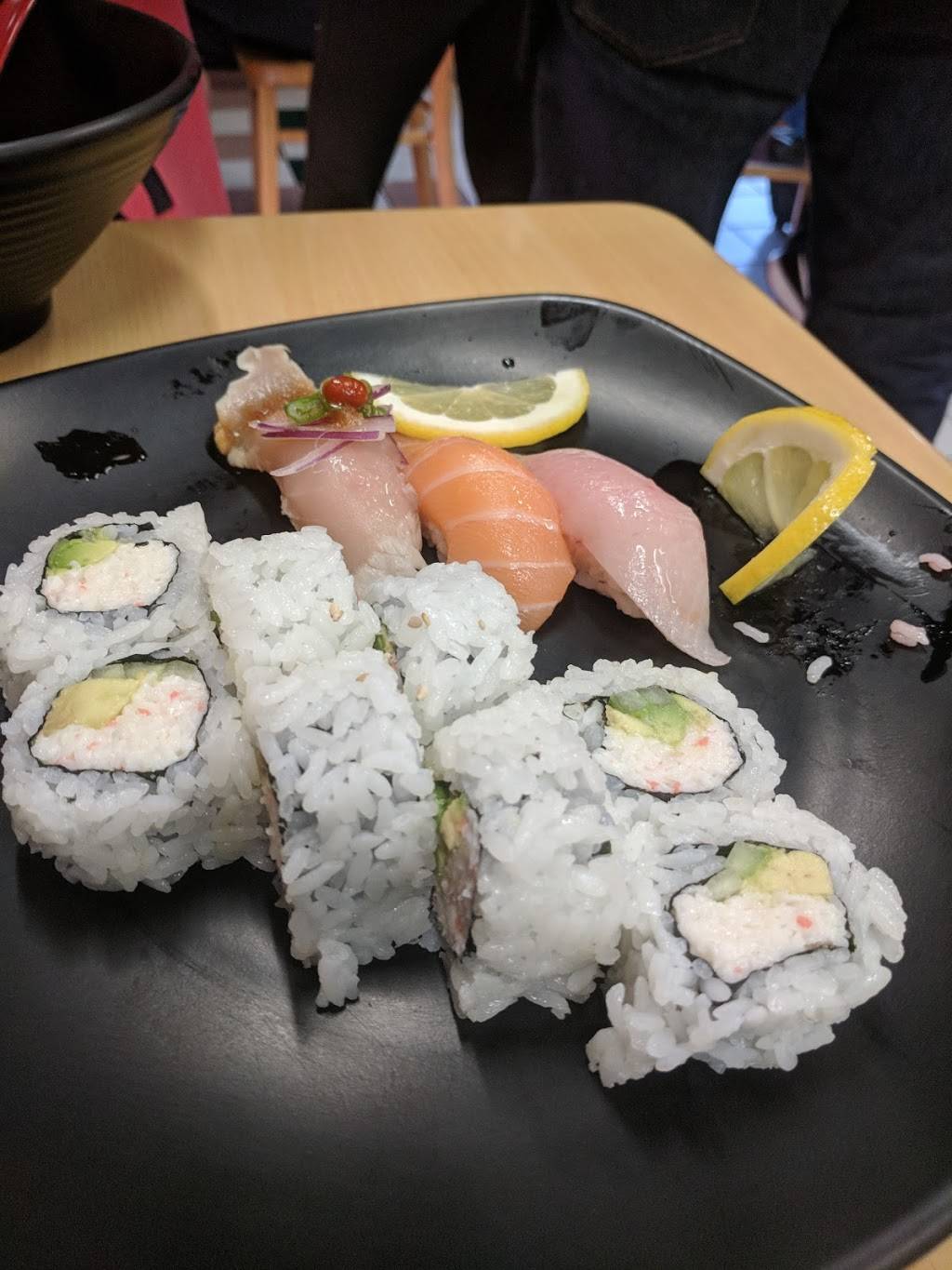 sushiholic | restaurant | 15749 E Imperial Hwy, La Mirada, CA 92604, USA | 5629430100 OR +1 562-943-0100