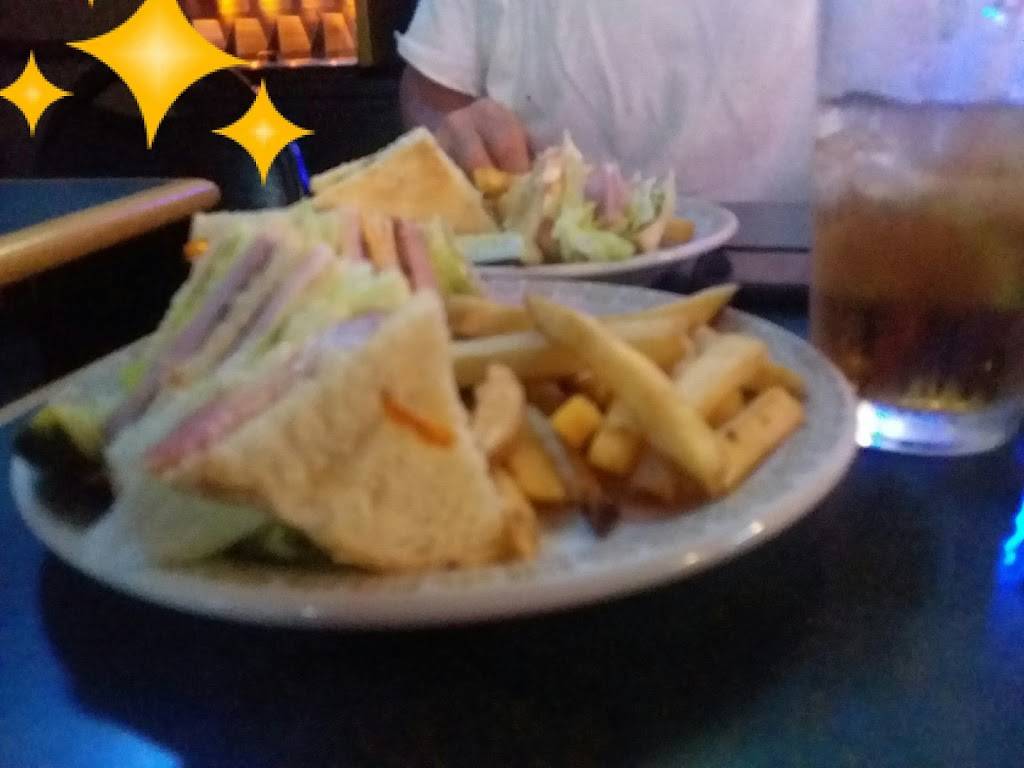 Corner Bar | restaurant | 5506 S Meridian St, Indianapolis, IN 46217, USA | 3179417098 OR +1 317-941-7098