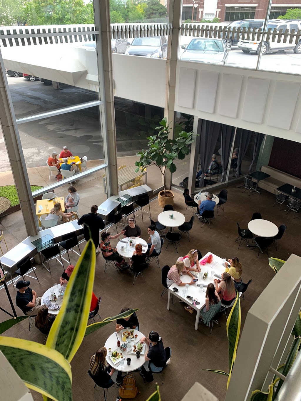 The Vault Restaurant | restaurant | 620 S Cincinnati Ave, Tulsa, OK 74103, USA | 9189486761 OR +1 918-948-6761