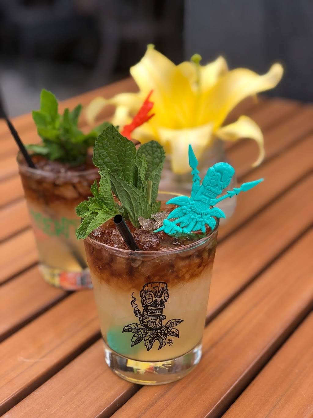 VenTiki Tiki Lounge & Lanai | night club | 701 E Main St, Ventura, CA 93001, USA | 8056678887 OR +1 805-667-8887