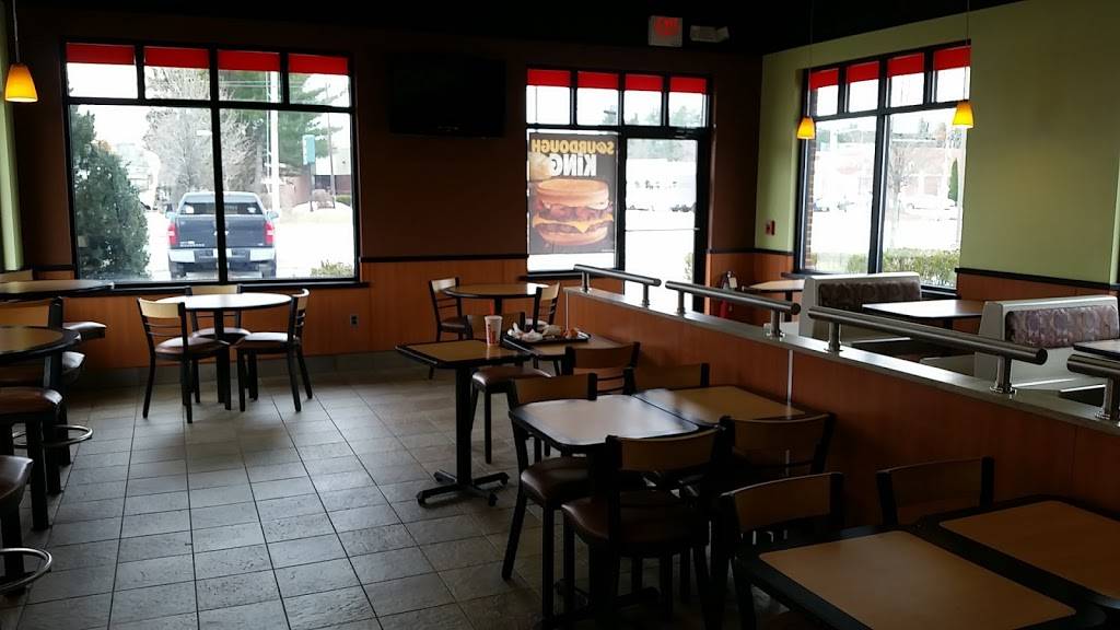 Burger King | restaurant | 2 Continental Blvd, Merrimack, NH 03054, USA | 6034290624 OR +1 603-429-0624
