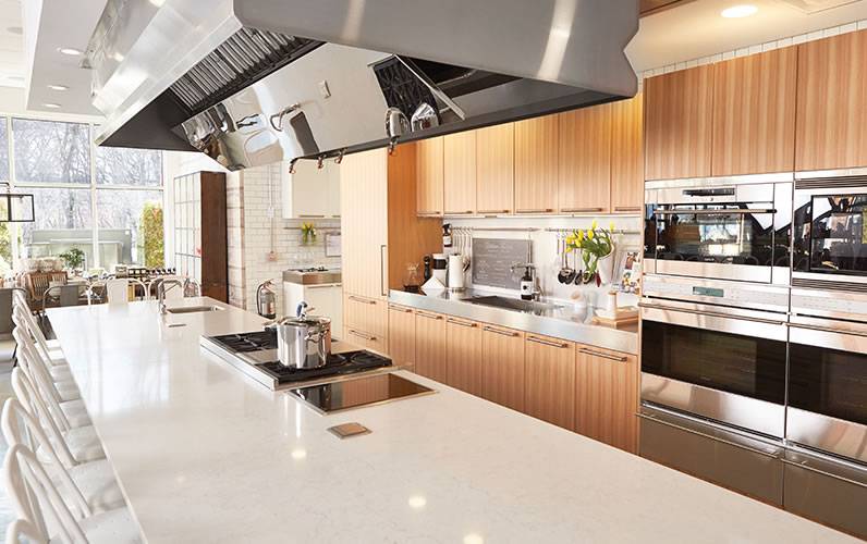 Heirloom Kitchen | restaurant | 3853 County Rd 516, Old Bridge, NJ 08857, USA | 7327279444 OR +1 732-727-9444