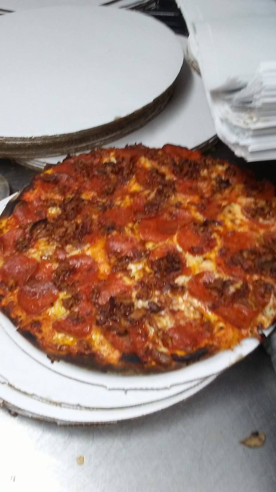 Mr. Scribs Pizza | restaurant | 565 E Laketon Ave, Muskegon, MI 49442, USA | 2317226164 OR +1 231-722-6164