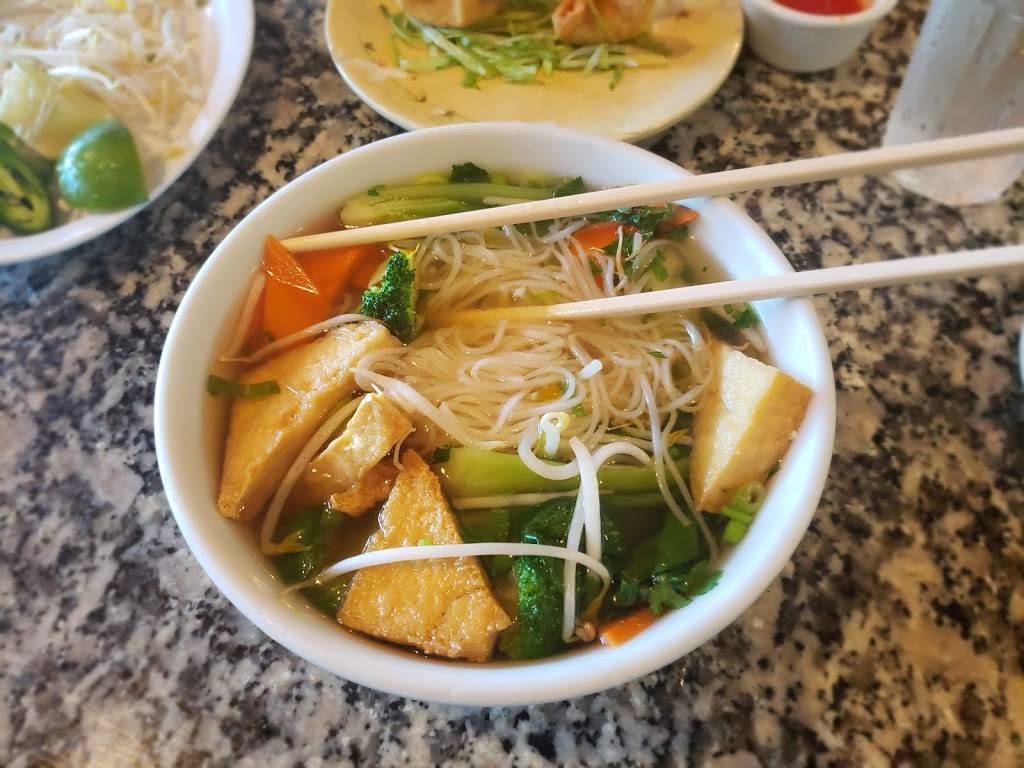 Pho 97 | restaurant | 16748 E Smoky Hill Rd #9a, Aurora, CO 80015, USA | 3033504714 OR +1 303-350-4714