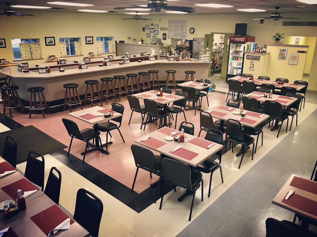 Maries Restaurant | bakery | 85 Beach Rd, Salisbury, MA 01952, USA | 9784620911 OR +1 978-462-0911