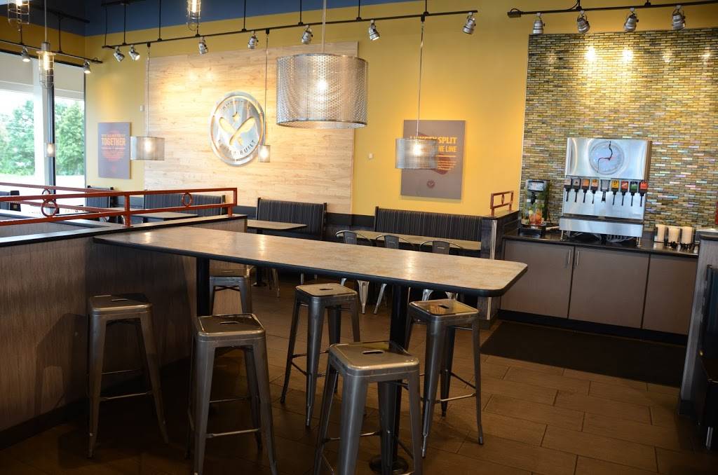 Pancheros Mexican Grill | restaurant | 902 W Kimberly Rd #21, Davenport, IA 52806, USA | 5633861187 OR +1 563-386-1187