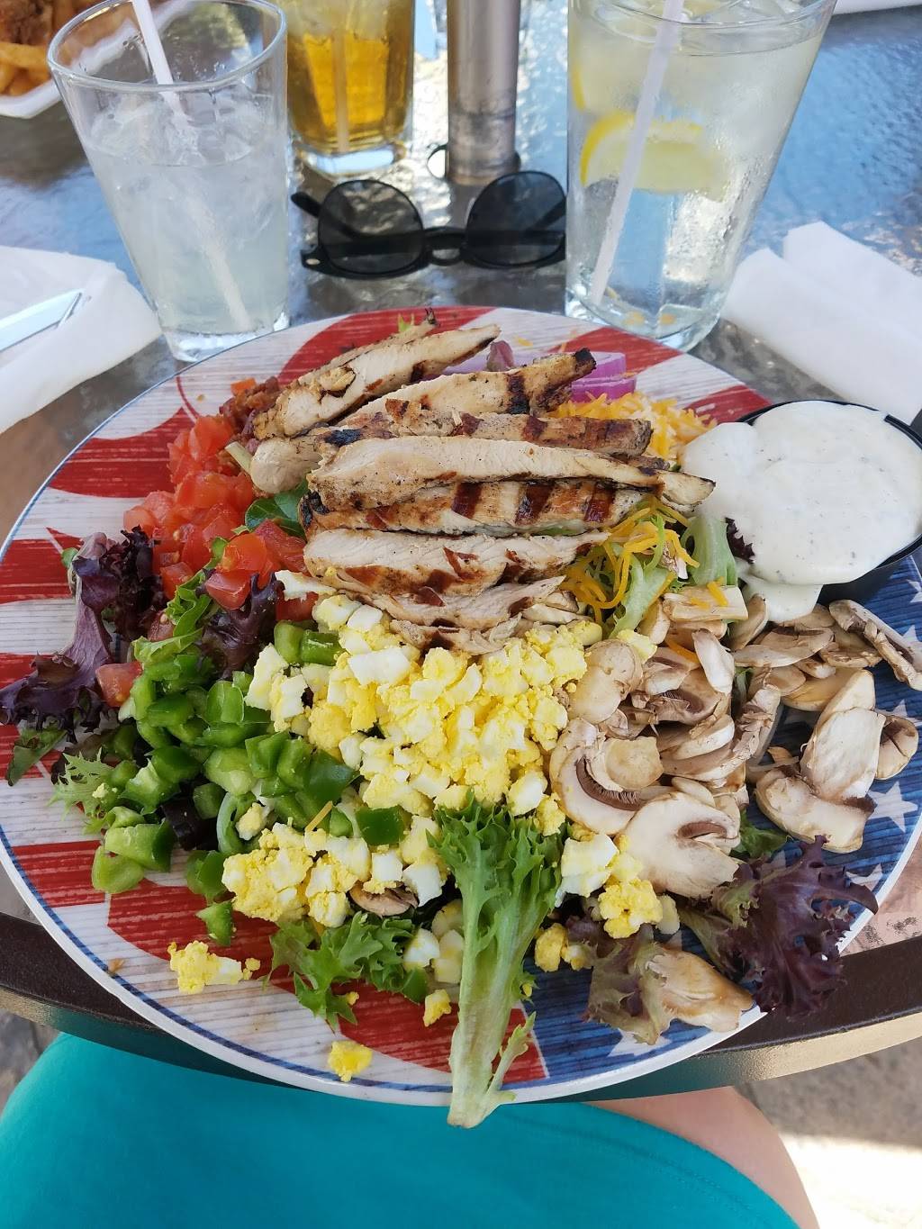 The Whitehouse Inn | restaurant | 10853 Waterville St, Whitehouse, OH 43571, USA | 4198771180 OR +1 419-877-1180