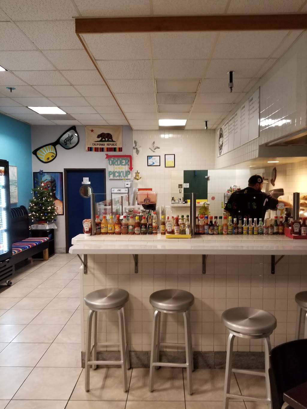 Playas Ceviche & Tortas | restaurant | 4501 E Carson St Suite# 113, Long Beach, CA 90808, USA | 5623773645 OR +1 562-377-3645