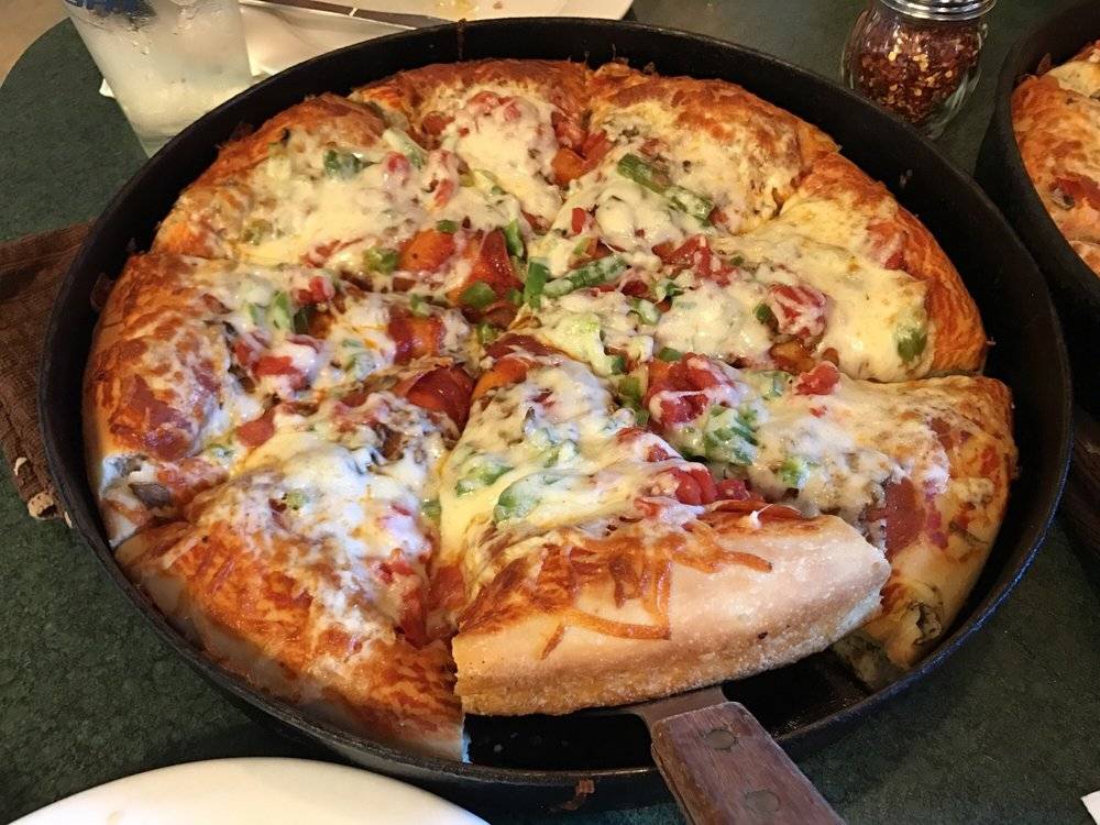 Numero Uno Pizza | meal delivery | 26111 Bouquet Canyon Rd # B1, Saugus, CA 91350, USA | 6612593895 OR +1 661-259-3895