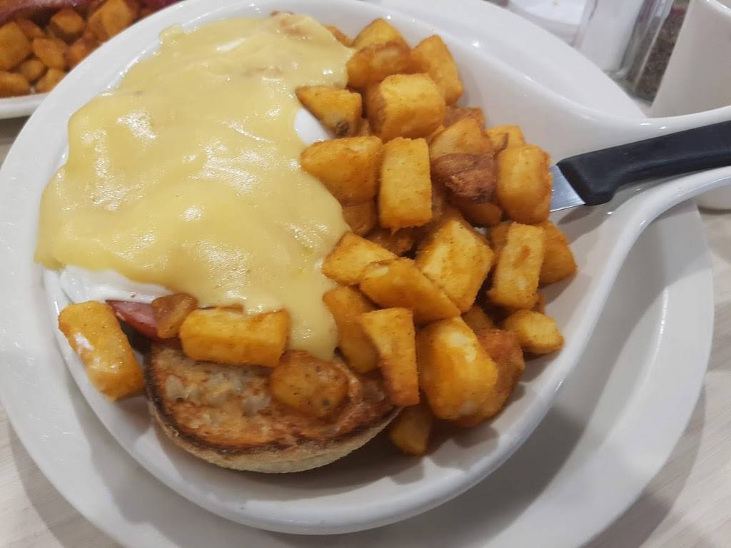 Stonebridge Cafe | cafe | 1285 Belmont St, Brockton, MA 02301, USA | 5085845200 OR +1 508-584-5200