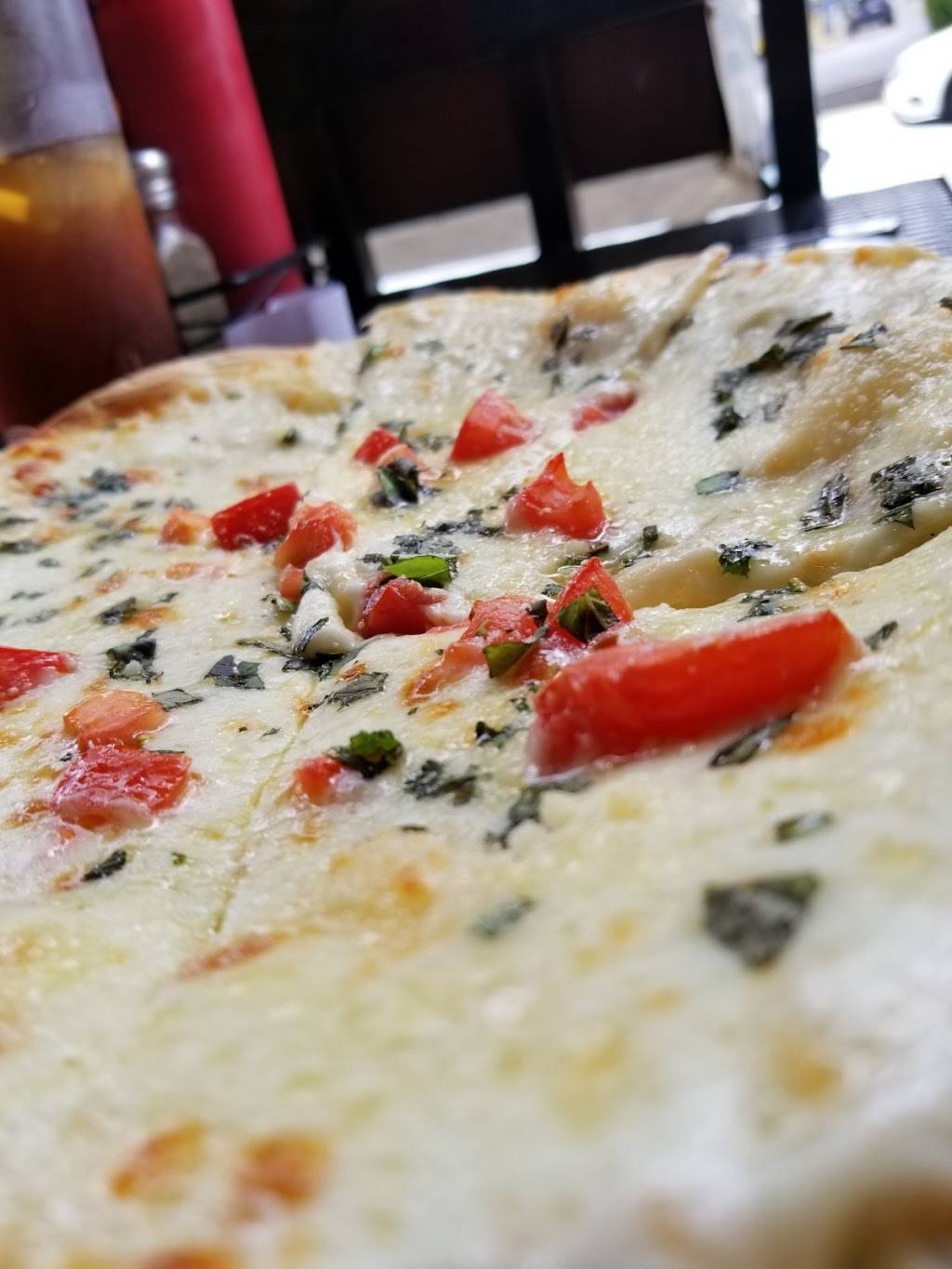 Oties Tavern & Grill | restaurant | 5344 Center St, Hilliard, OH 43026, USA | 6148761548 OR +1 614-876-1548