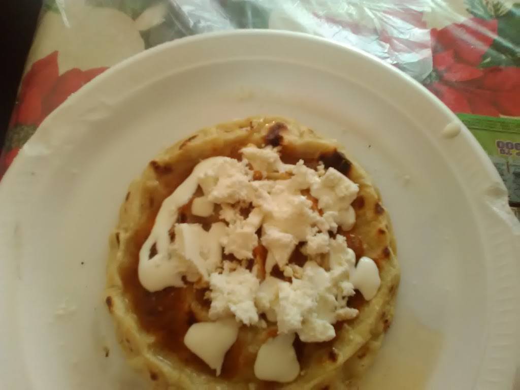 Cletas Kitchen | restaurant | 5107 Maine Ave, Baldwin Park, CA 91706, USA | 9092750509 OR +1 909-275-0509