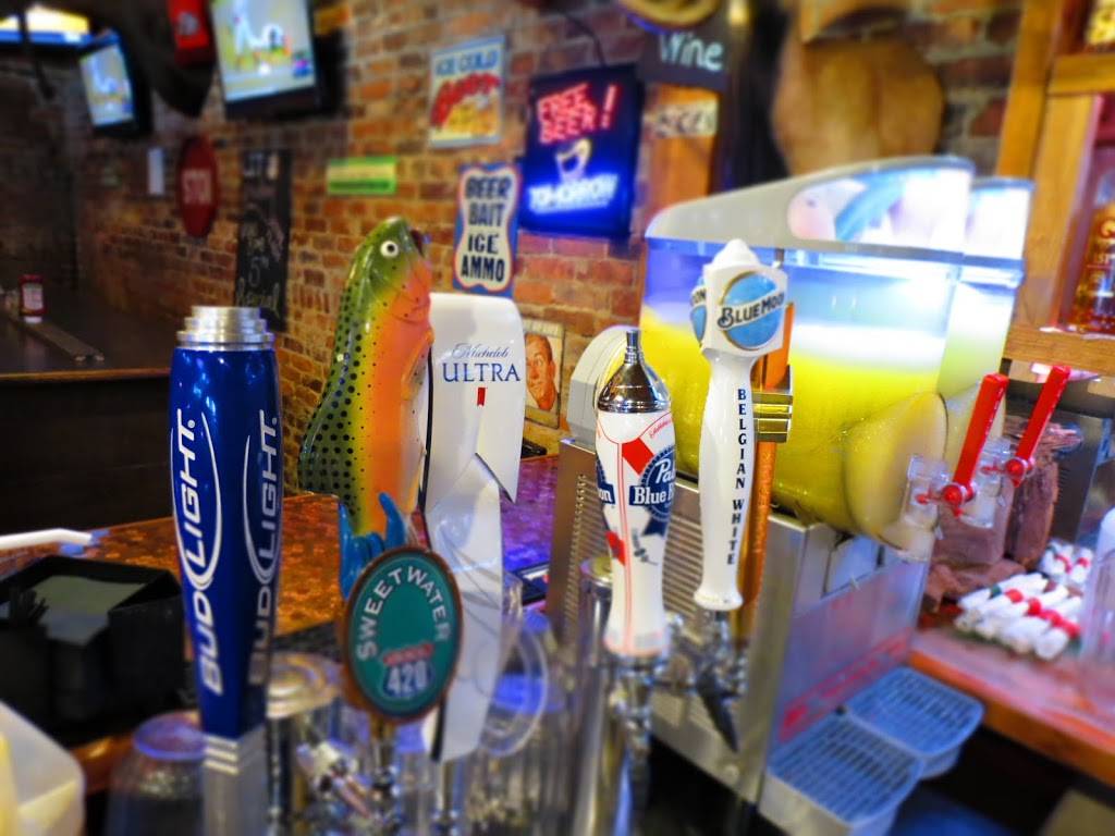 GoodFellas Sports Bar & Grill | restaurant | 198 E Sycamore St, Social Circle, GA 30025, USA | 6784659338 OR +1 678-465-9338