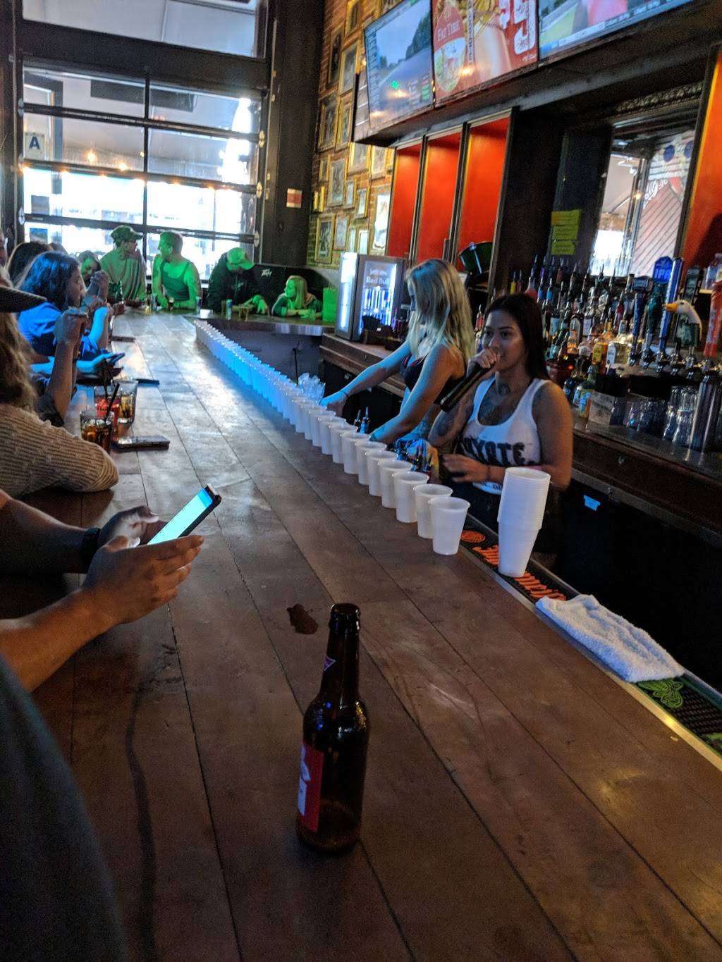 Coyote Ugly | restaurant | 820 5th Ave, San Diego, CA 92101, USA | 6193088459 OR +1 619-308-8459