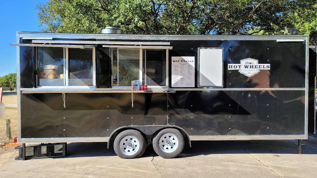 Hot Wheels Food Truck | restaurant | 777 N Twin Creek Dr, Killeen, TX 76543, USA | 2544442620 OR +1 254-444-2620