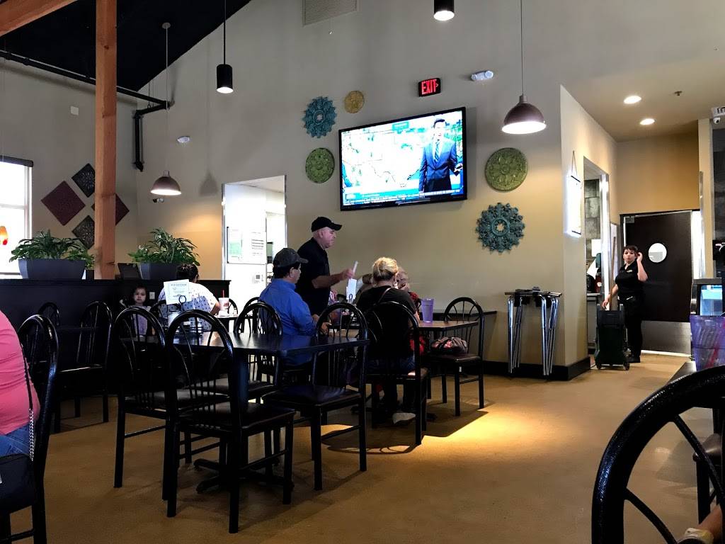 Las Palapas Legacy Trails | restaurant | 8835 TX-151, San Antonio, TX 78251, USA | 2105212090 OR +1 210-521-2090