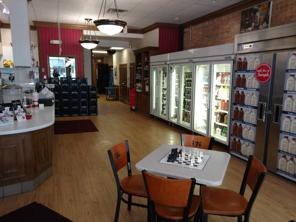 Oberweis Ice Cream and Dairy Store | restaurant | 124 N Oak Park Ave, Oak Park, IL 60301, USA | 7086601350 OR +1 708-660-1350