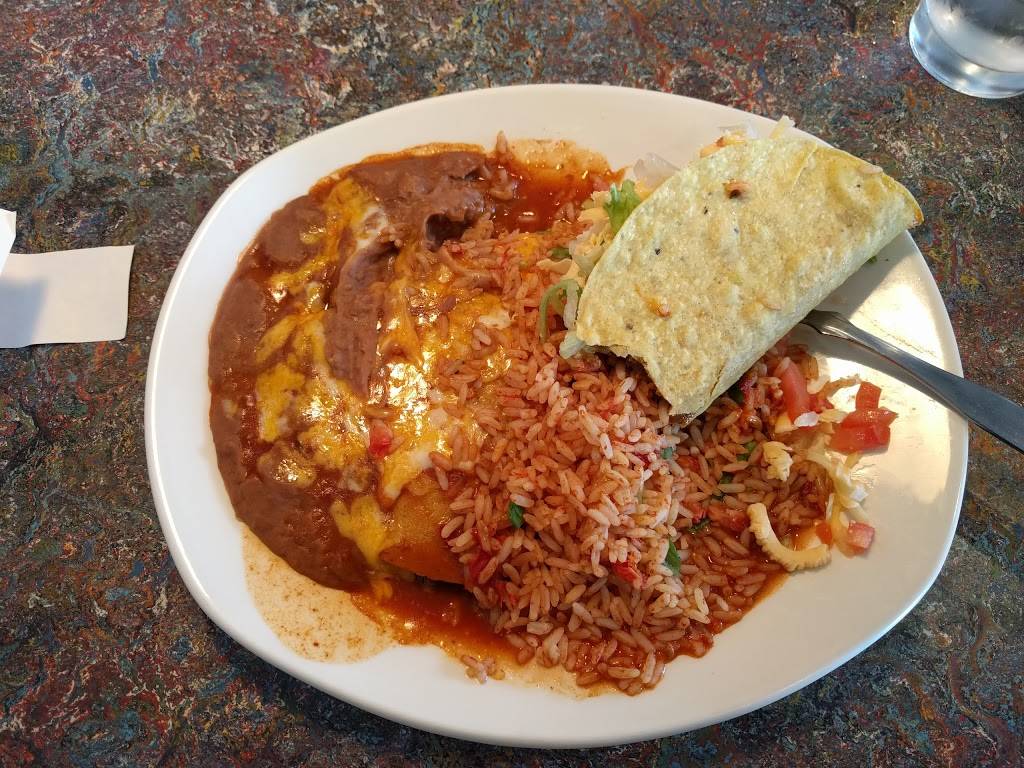 Anitas New Mexico Style Mexican Food | restaurant | 701 Elden St, Herndon, VA 20170, USA | 7034811441 OR +1 703-481-1441