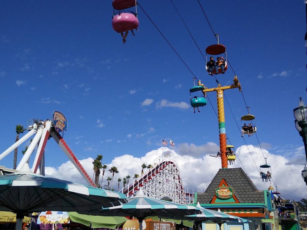 Santa Cruz Beach Boardwalk | meal takeaway | 400 Beach St, Santa Cruz, CA 95060, USA | 8314235590 OR +1 831-423-5590