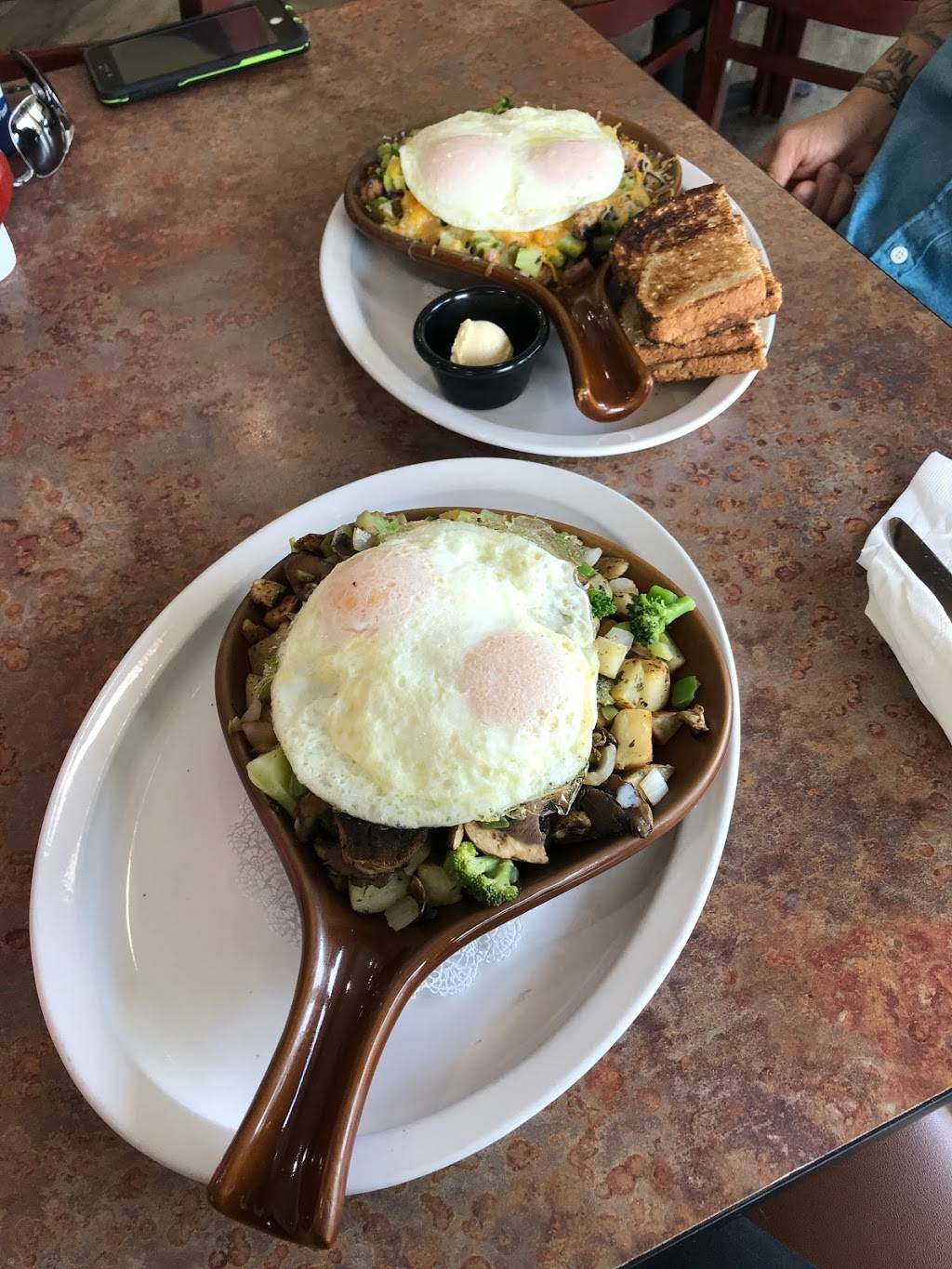 Le Peep Broadlands | restaurant | 3700 W 144th Ave C-400, Broomfield, CO 80023, USA | 3034104845 OR +1 303-410-4845