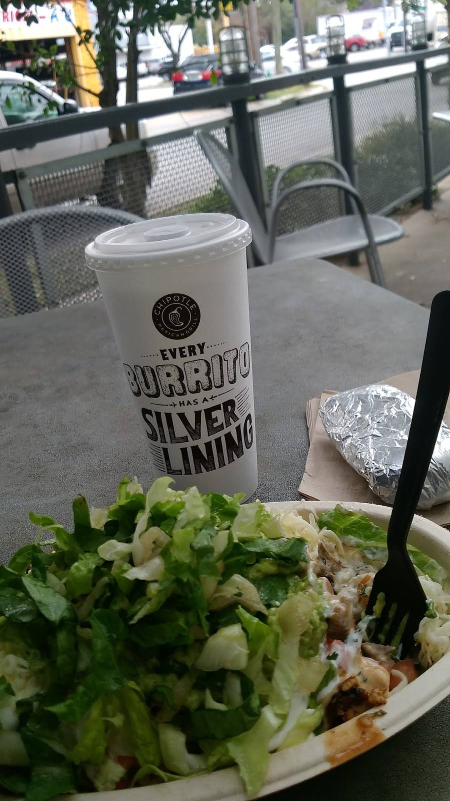 Chipotle Mexican Grill | restaurant | 2027 S Shepherd Dr Ste A, Houston, TX 77019, USA | 7135294950 OR +1 713-529-4950