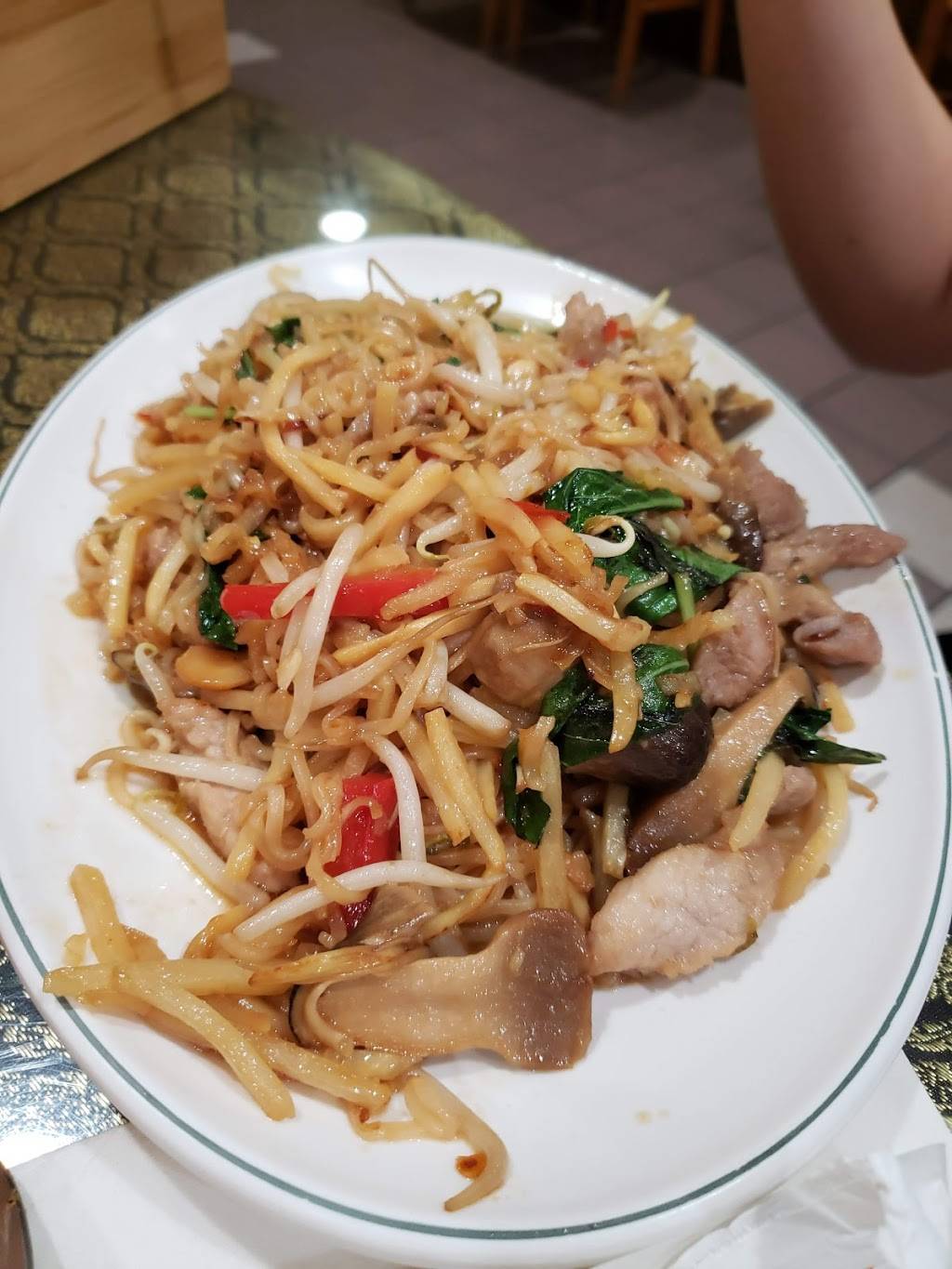 Heart of Thai Cuisine | restaurant | 45-1117 Kamehameha Hwy, Kaneohe, HI 96744, USA | 8082355500 OR +1 808-235-5500