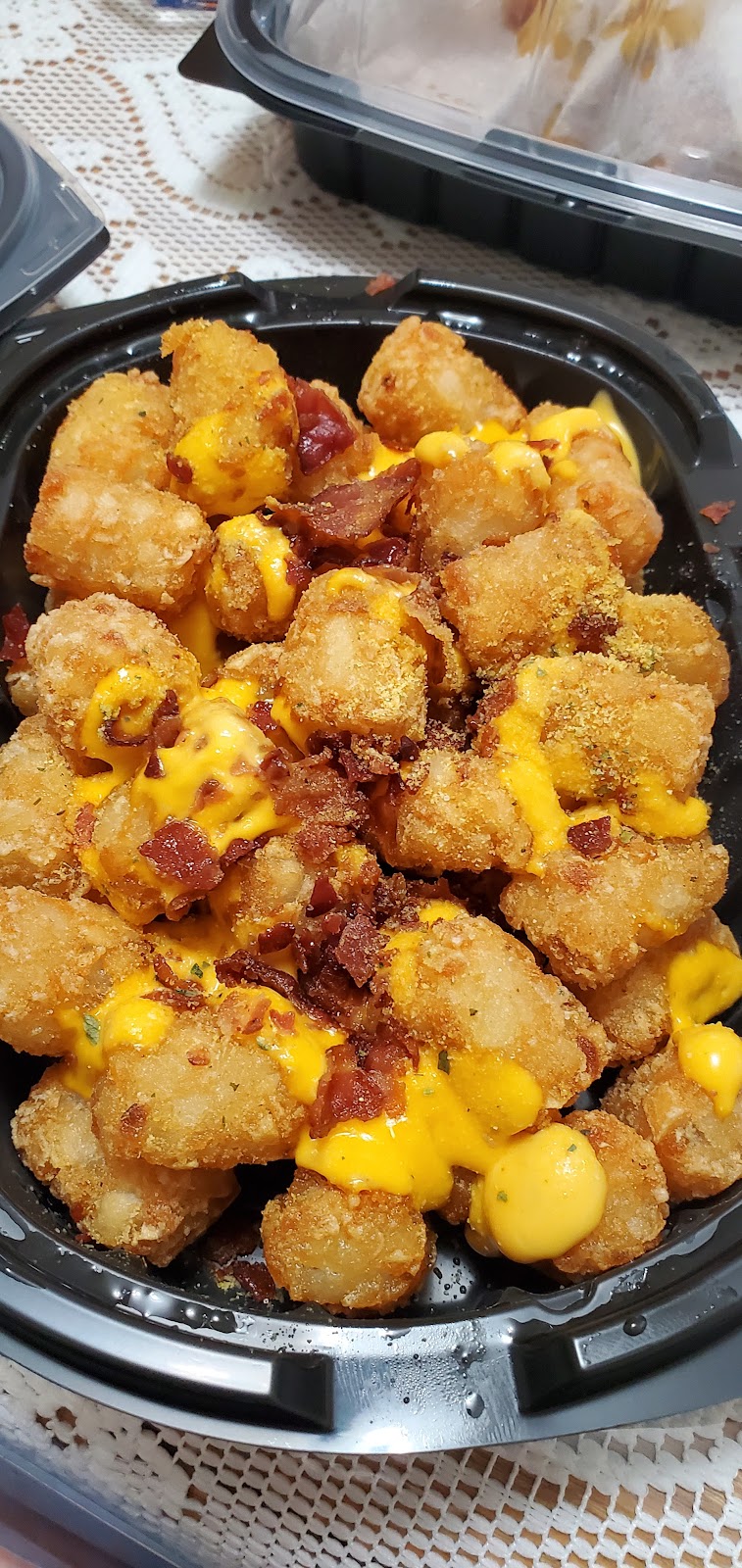 Wings Over Pittsburgh - East Liberty | restaurant | 5923 Baum Blvd, Pittsburgh, PA 15206, USA | 4124047456 OR +1 412-404-7456