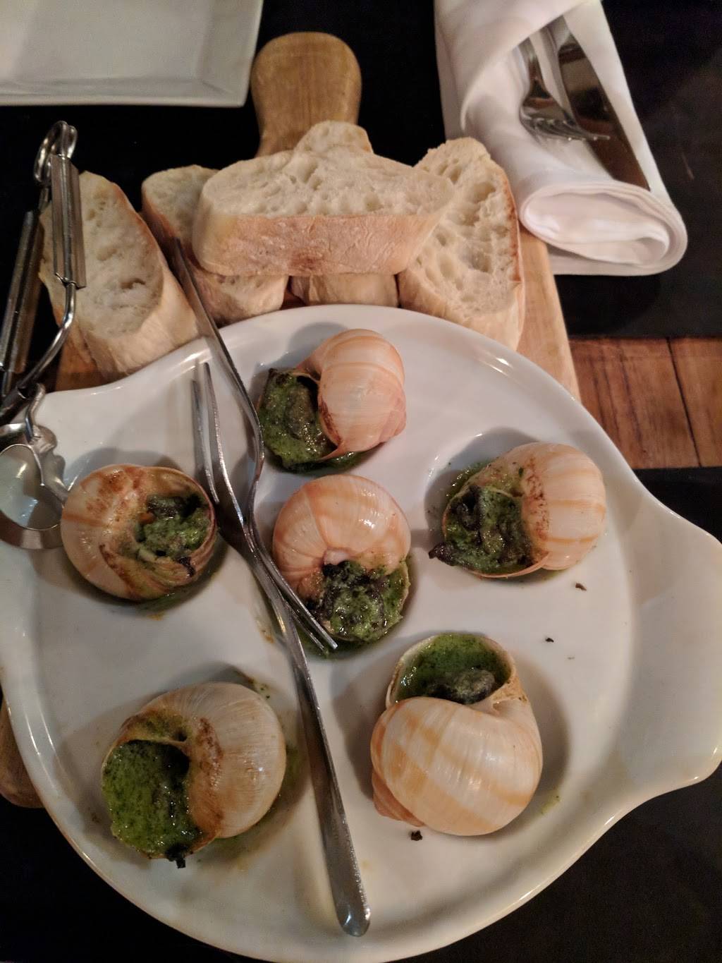 Le Pif NYC | restaurant | 2058 Broadway, New York, NY 10023, USA | 2127992253 OR +1 212-799-2253